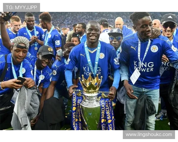 坎特:抢断与拦截双冠的防守统治力解析 坎特:抢断与拦截双冠的防守统治力解析