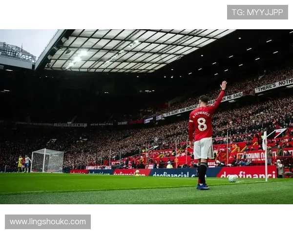 曼联投入巨资但决策逻辑混乱，问题已对赛季走势形成制约