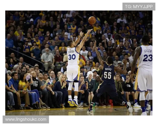 拉里伯德无球投射影响库里？三分效率与组织差异